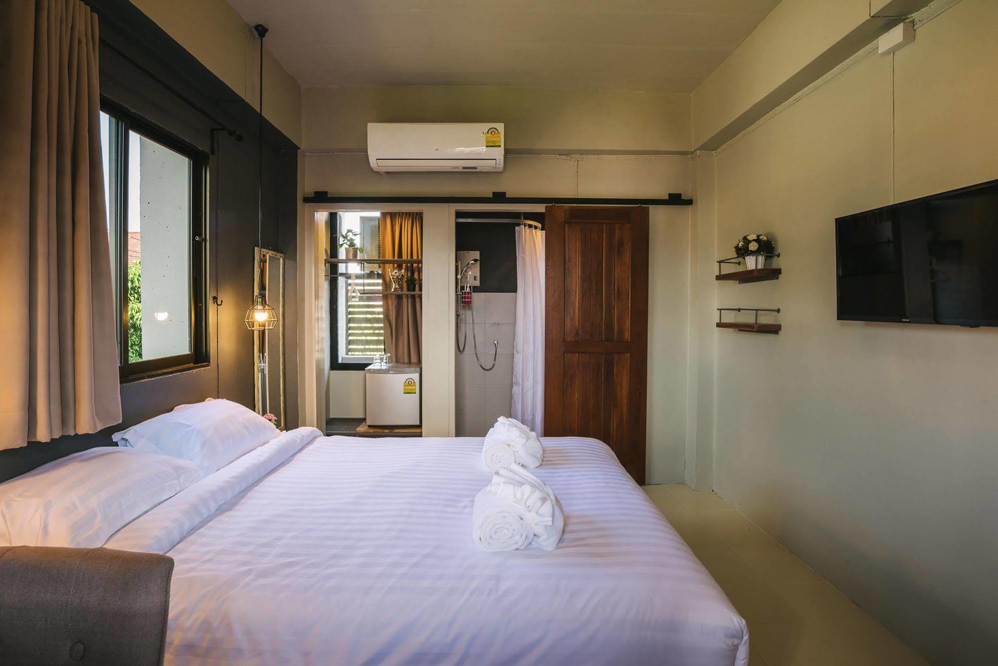 Cozy Inn Chiang Mai Exterior photo